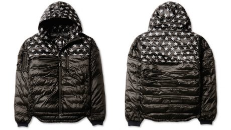 The item that sold out instantly is back in stock! This blouson is exclusive to Canada Goose's online store.