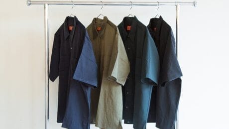 無骨さと繊細さが共存した、BY別注シャツ。