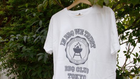 手前味噌だけどいい仕上がりなんです。タコマ フジによるフイナム初の公式Tシャツをオンラインで販売スタート！