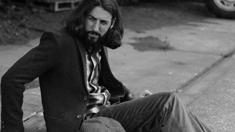 Surreal 17AW was inspired by the workers and hobos of the early 20th century.