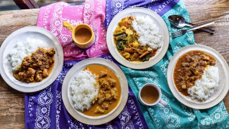 夏とカレーを楽しもう。チャムスがカレーの名店・SPiCE Cafeと作り上げた最高の自宅カレー。