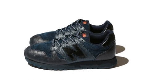 A masterpiece in one-tone navy, a collaboration between CHARI&CO, NB, and BEAMS T. .