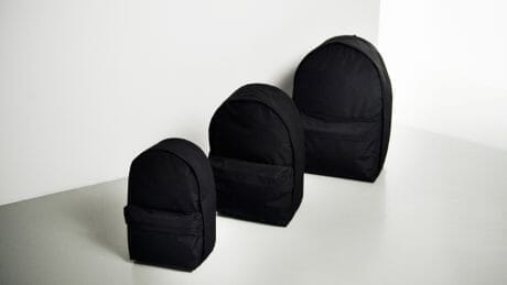 Aetaから、どこまでもアノニマスなバックパックが登場します。