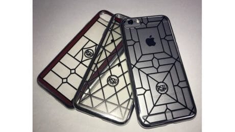 ロック ステディ、メイド イン ワールドのスマホケースがポップでキャッチーです。