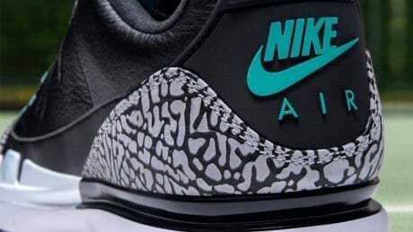 芝の王者ロジャー・フェデラーと、ナイキのコラボレーションスニーカーが発売！