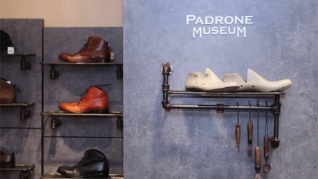 PADRONE MUSEUM" is currently being held at Isetan Shinjuku. A wide range of Padrone shoes are lined up in a row.