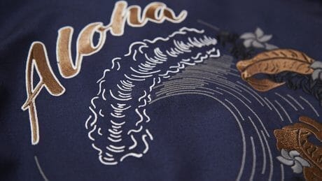 連載「憧れの逸品」No.25 機上の人がたどり着いたルイ・ヴィトンのアウター。