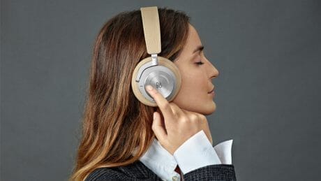 今まさにヘッドホンをお探しの方へ。B＆O PLAYの新作がオススメです。