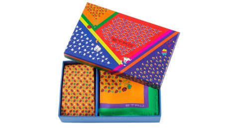 春が待ち遠しい！ エトロのカラフルなネクタイとポケットチーフをギフトに。