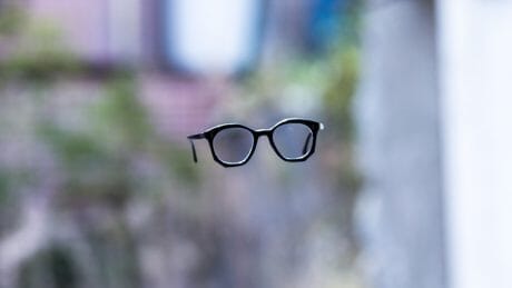 ヴィンテージアイウェアの美しき再構築。ギュパールのポップアップ、グラフペーパーにて。