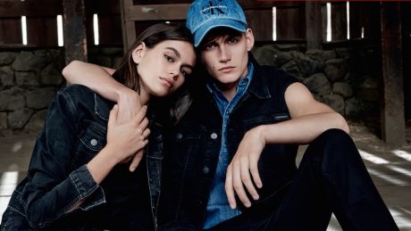 第三弾はモデルのガーバー兄妹！ カルバン・クラインの広告キャンペーン「Our Family. #MYCALVINS」。