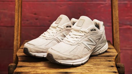 The new color of the 990 is the envy of men! Beautiful smoky coloring.