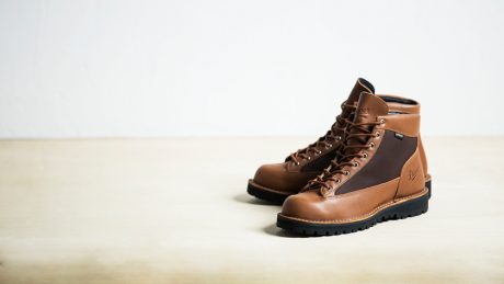 本格のマウンテンブーツが遂に2万円代！ ダナーフィールドが満を持して登場です。