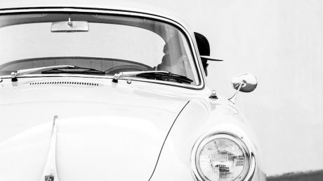 クルマにフォーカスした、teejによるフォトエキシビジョンが開催されます。