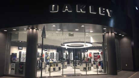 Oakley Store opens in Nagoya. A talk show by Nao Kodaira will also be held.