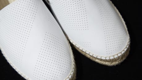 Serialized "The Best of the Best" No.41 Espadrilles by Hermes that feel the sea breeze in Nice.