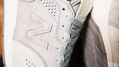 柔和な雰囲気が心地良い、ニューバランスの記念碑的モデル「997D」。