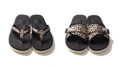 レオパード柄を採用した、スイコックとワコマリアによるサンダルコレクション。