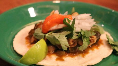 【FOCUS IT.】たった2坪の場所で提供される、絶品タコスの正体。