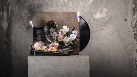 Dr. Martens 8-hole boots with the famous jacket of Joy Division and New Order.