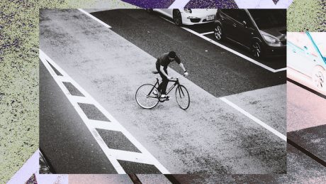 オールブラックを纏った、HIDDEN CHAMPIONとリーダーバイクによるコラボレーションモデルが誕生。