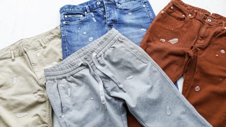 ナノ・ユニバースがリリースする最強素材、スコール プルーフ。今シーズンも種類豊富に発売されます！