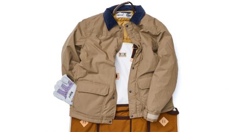 アンバイとナンガがつくった、外遊びに最適な屈強ダウン。