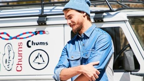 Happy camping time . How about a Chums x Lee collaboration item for parents and children together?