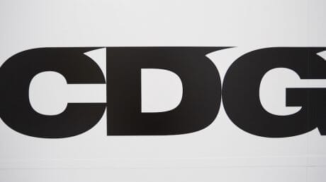 【FOCUS IT.】コム デ ギャルソンの新ブランド “CDG” って何!? この直営店を徹底紹介!