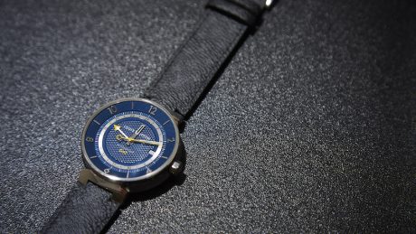 連載「憧れの逸品」No.57 ユニークネスなルイ・ヴィトンの腕時計。