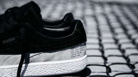 プーマ®×スタンプドによる、スウェード50周年記念モデル。