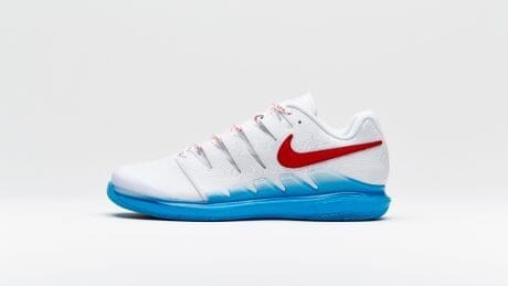 国旗とさざ波。錦織圭の日本への想いを形にした、ナイキの特別な一足。