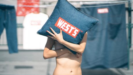 JS ファニチャー × ウエストオーバーオールズ! 胸踊るコラボレーションが発売されます。