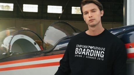 Emporio Armani held a show in an aircraft hangar! Capsule collection also appeared.