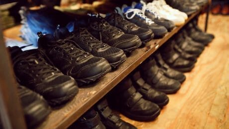 【 This Week's Huinams] You can't find them unless they're secondhand! 5 shoes you'll be interested in.