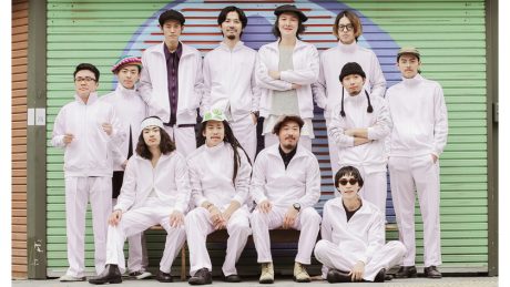 乱痴気が25周年を記念してニードルズに別注したトラックスーツは、真っ白！