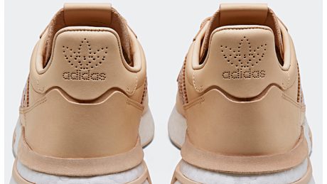 アディダス × エンダースキーマの第3弾は、靴だけじゃなく小物もあり。