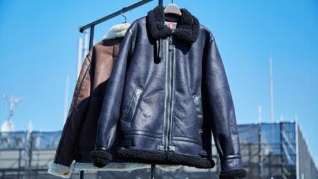 Mouton jackets in 2018 should be rugged and contemporary. Here's a special order that's pleasantly cleverly arranged.