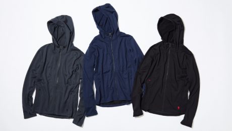 Say goodbye to the cold! Chrome's high performance merino wool collection is outstanding.