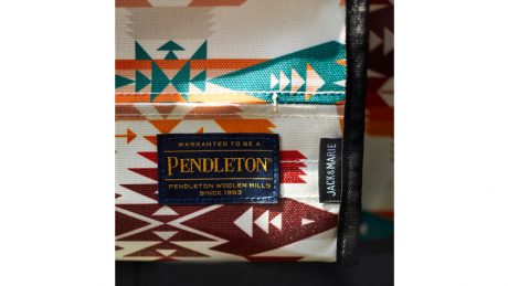 Convenient inside the car! Jack and Marie, which is also releasing a special order product with Pendleton, continues to gain momentum!
