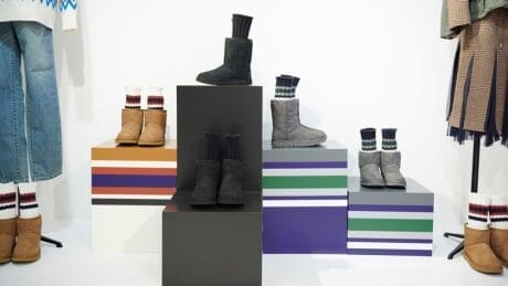 著名人も多数来場！ アグ × サカイのコラボレーションを讃えた夜。