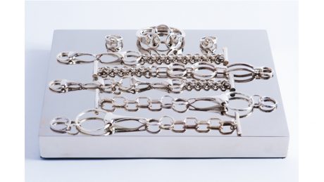 A collection of jewelry reflecting fine craftsmanship. A pop-up store of Nobuikeguchi is now being held.