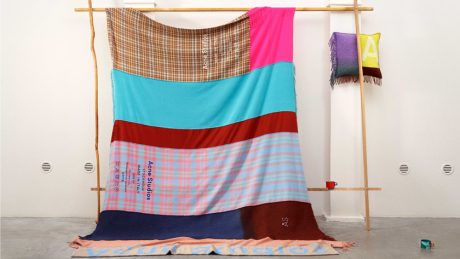 Acne Studios will adorn the houses. It is sure to be a great gift idea!