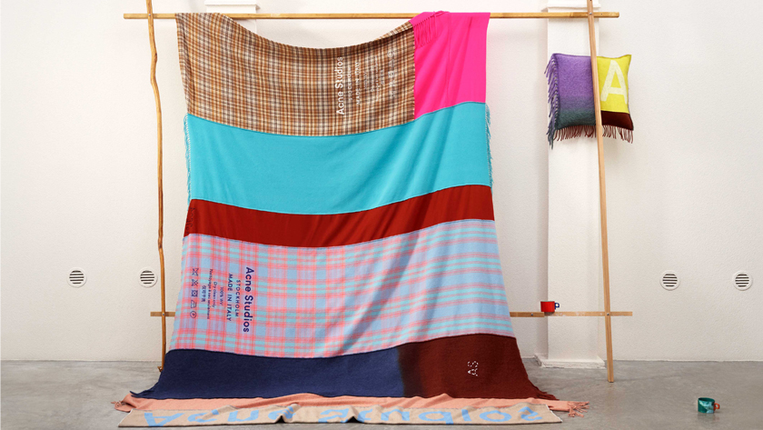 アクネ ストゥディオズが家々を彩ります。ギフトにも喜ばれること間違いなし！