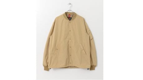 ミリタリーとストリートの旨みを抽出。アルファ インダストリーズとアーバンリサーチ iDの別注MA-1。