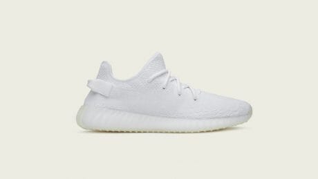 真っ白のYEEZY BOOSTが異例の再々販決定。買いそびれた人にもチャンス到来です。