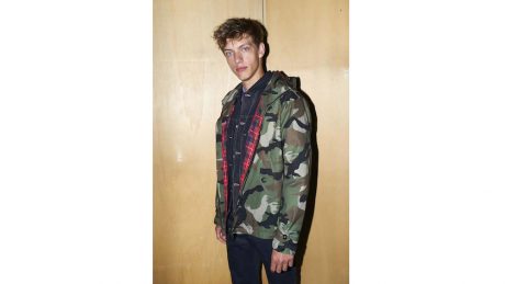 50年代のシルエットを復刻。バラクータの春夏コレクションがお目見え。