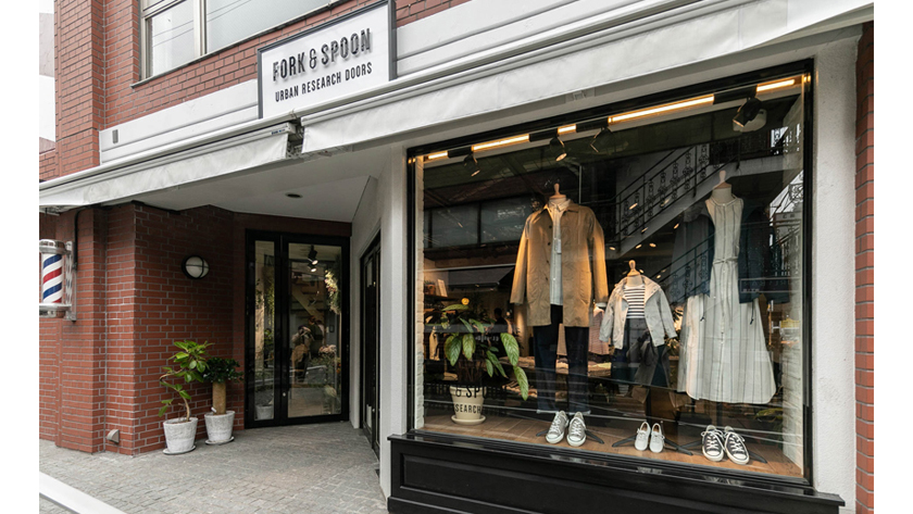 アーバンリサーチ ドアーズから生まれたレーベル フォークアンドスプーンの路面店がついに誕生 News Houyhnhnm フイナム アーバンリサーチ ドアーズから生まれたレーベル フォークアンドスプーンの路面店がついに誕生 News Houyhnhnm フイナム