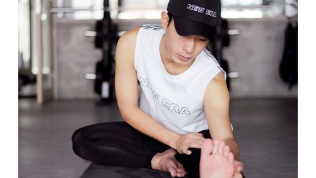 キャップの雰囲気そのままに、ニューエラがトレーニングウェアの販売を開始します。