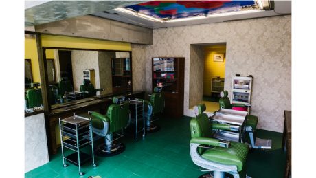 ファッションやアートを包括したバーバー、タケシズBARBERが原宿にオープン。